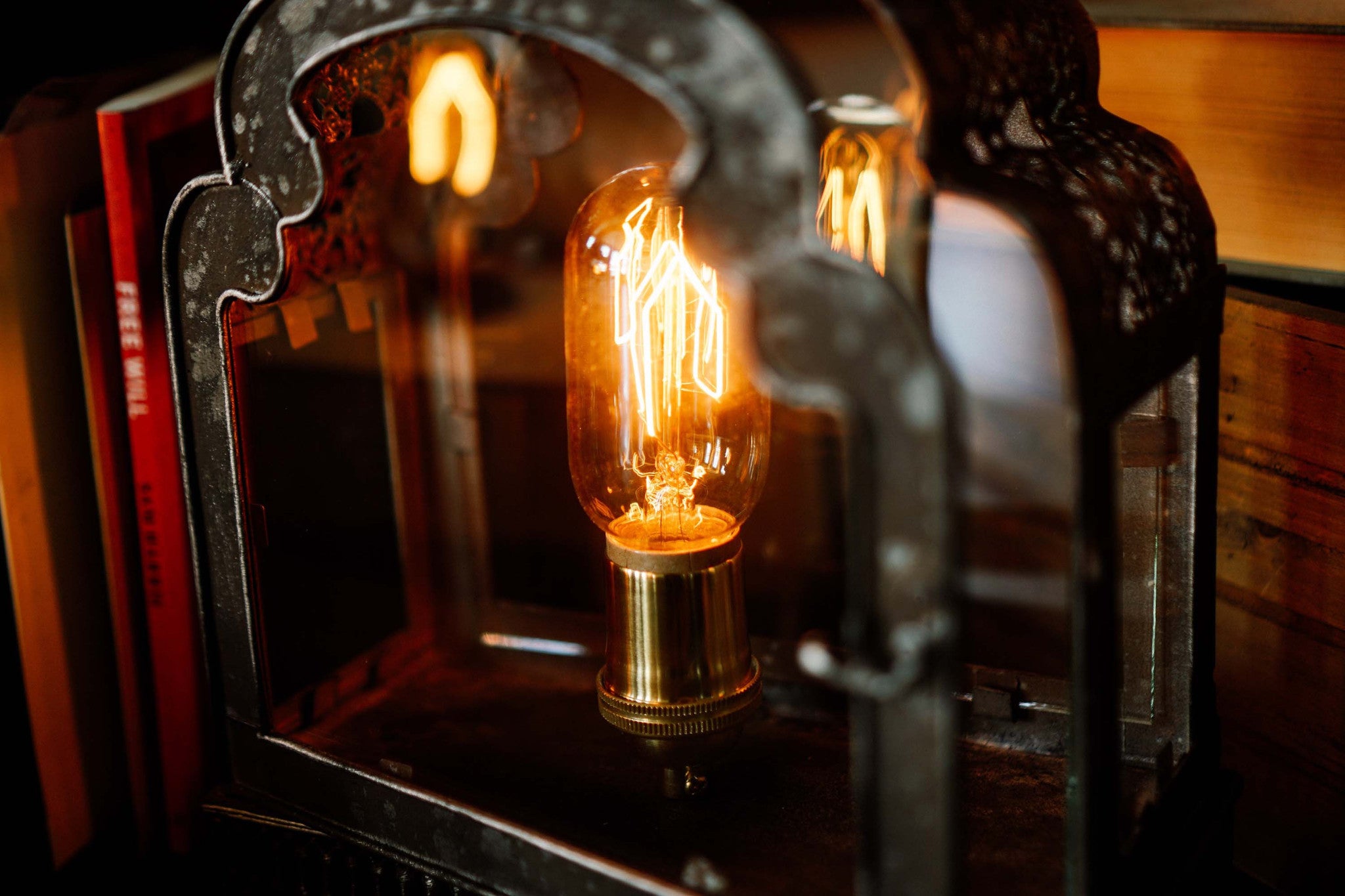 Antique Spade Lantern | theory11