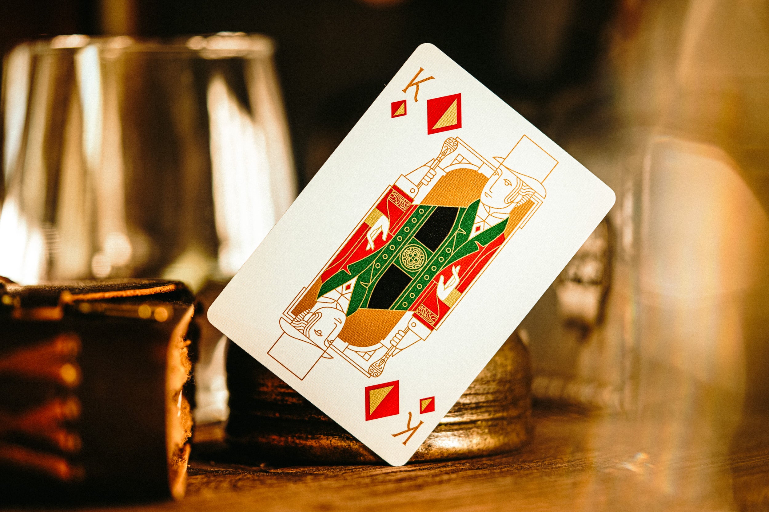 Tavern on the Green: Ivory Edition | theory11
