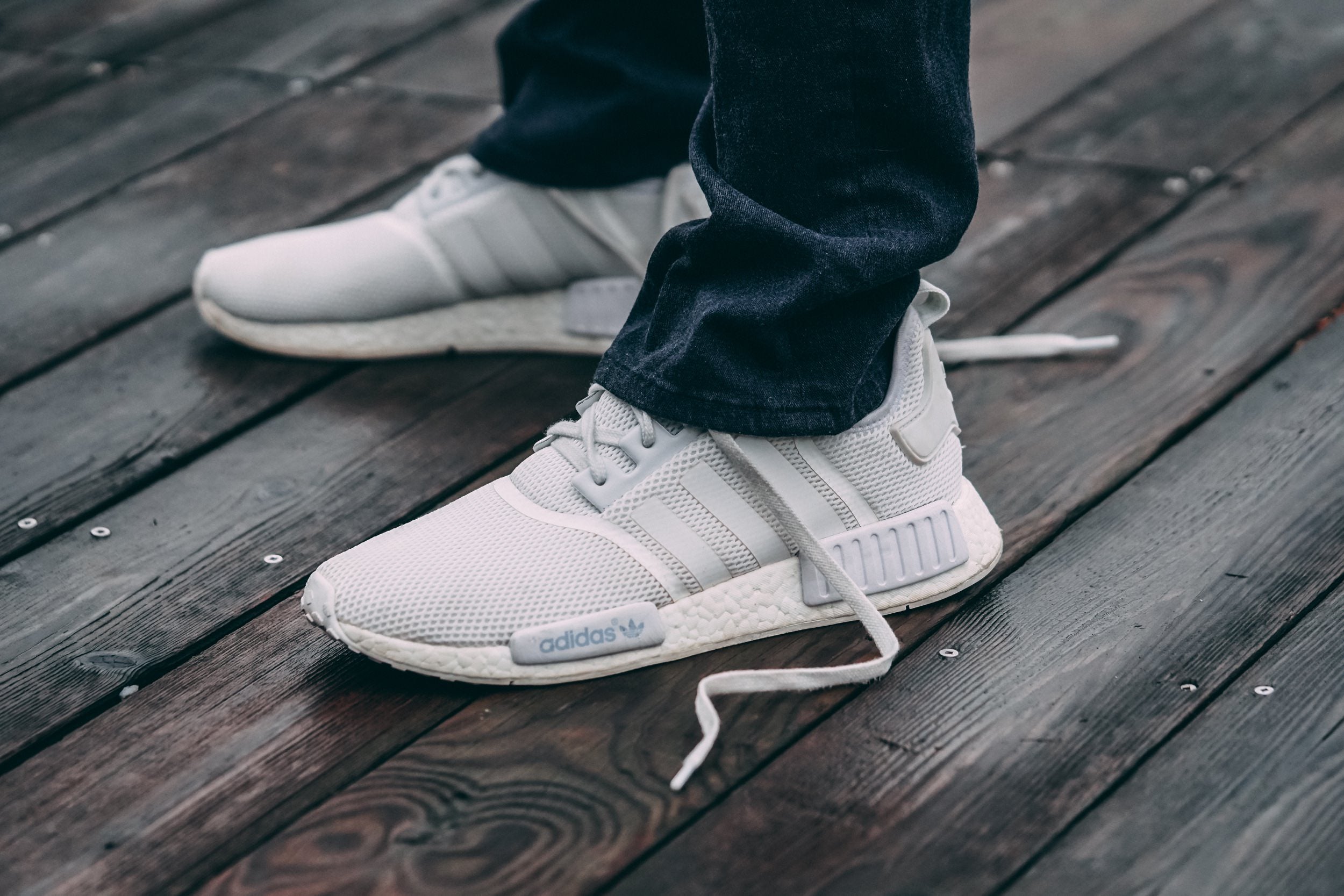 Adidas self tying shoes online